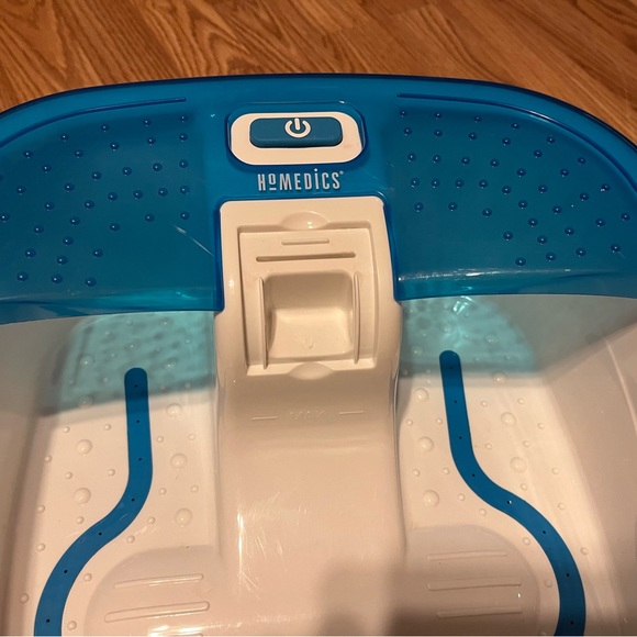 Homedics Bubble Bliss Deluxe Foot Spa with Massaging Bubbles - Picture 11 of 11